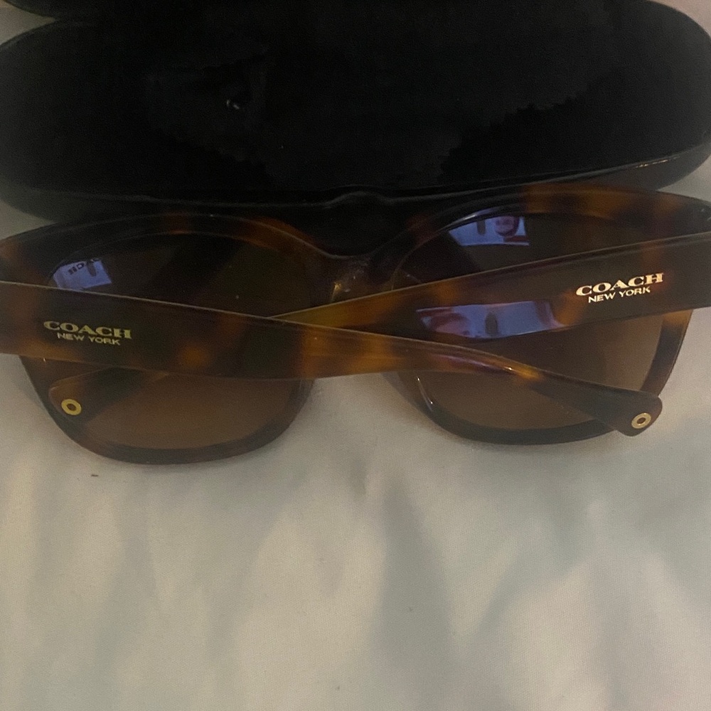 Coach Brown Tortoise Sunglasses - Picture 5 of 5